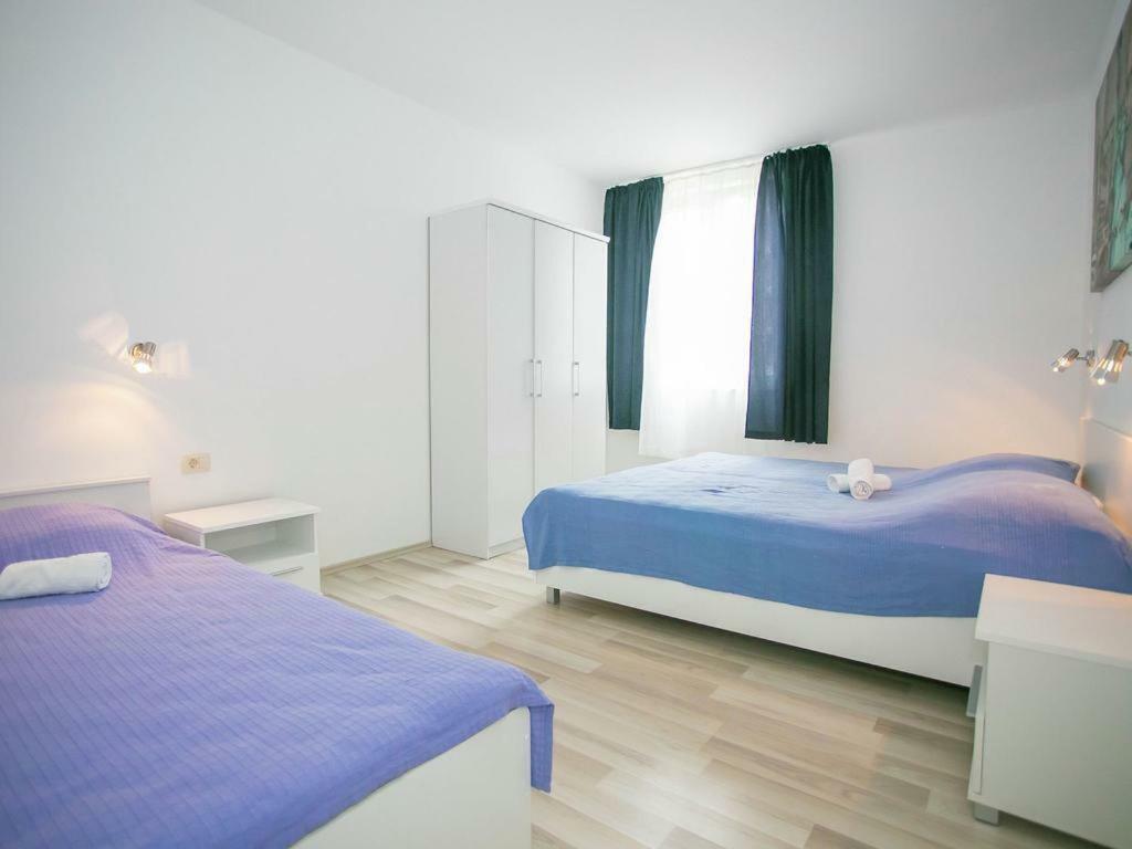 Sesar Apartments Krk - No. 3 Cvita Крк Екстер'єр фото